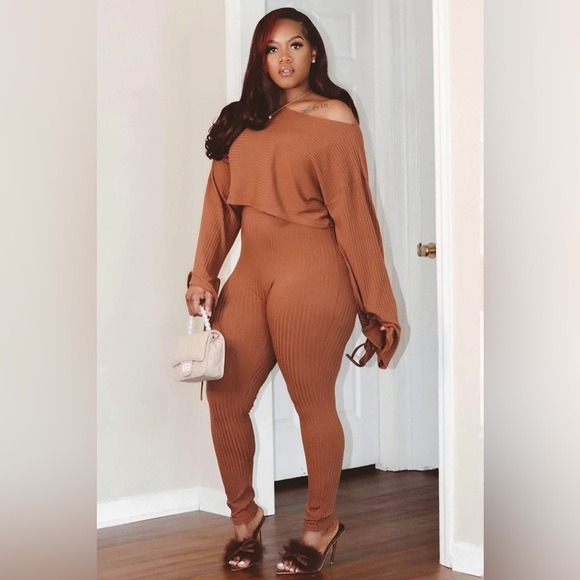 Fashion nova RibbedTwo-Piece Set - Picture 5 of 8